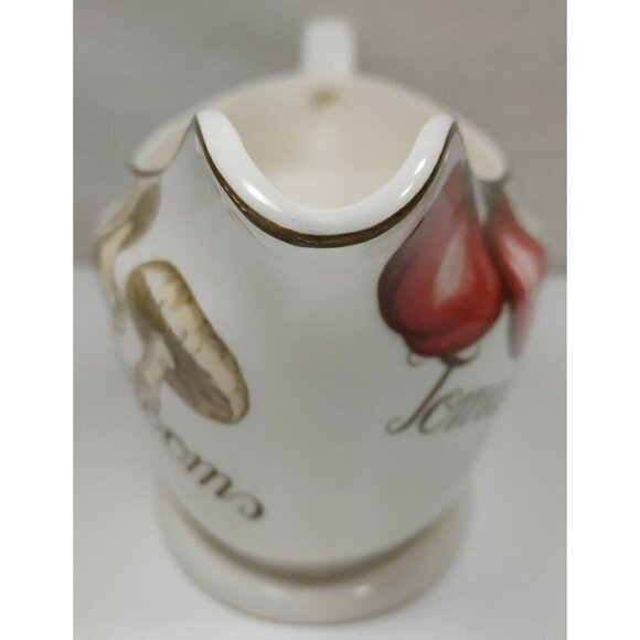 Vintage Red Pepper Mushrooms Carrots Tomatoes Gold Rim Ceramic Gravy Boat - Picture 5 of 10